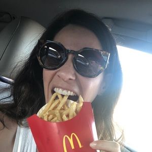 Meet your Posher, Jackie